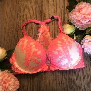 Front closure dream angels lace racer back